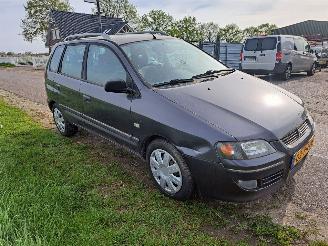 Mitsubishi Space-star 1.6 16v picture 2