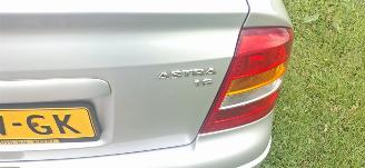 Opel Astra 1.6 8v picture 5