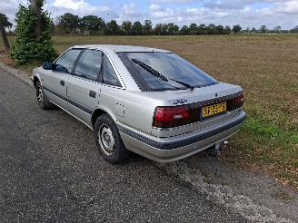 Mazda 626 2.0 picture 3