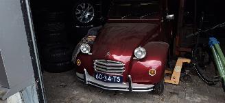 Schadeauto Citroën 2-cv  1972/3