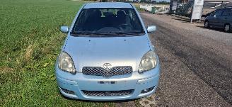 damaged passenger cars Toyota Yaris 1.4 diesel 2004/6