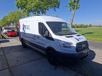 Ford Transit  picture 2