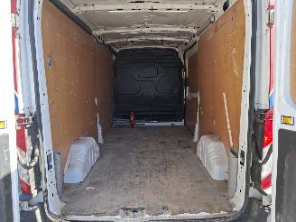 Ford Transit  picture 7