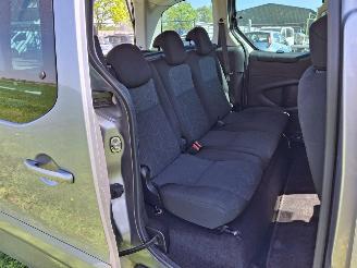 Peugeot Partner Tepee picture 8