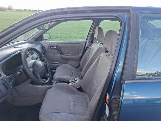 Nissan Primera 1.8 16V SEDAN picture 5