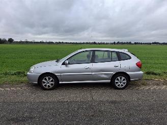 Kia Rio 1.5 16V picture 2