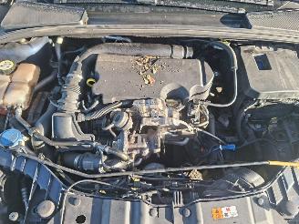 Ford Focus III TURNIER 1.0 EcoBoost picture 7