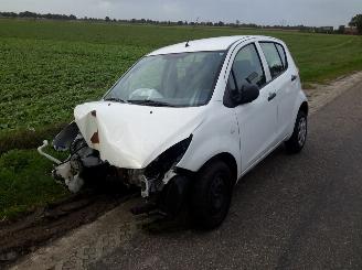 Salvage car Opel Agila  2014/1