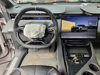 Lotus Eletre 450-KW 112kwh Automaat AWD picture 21