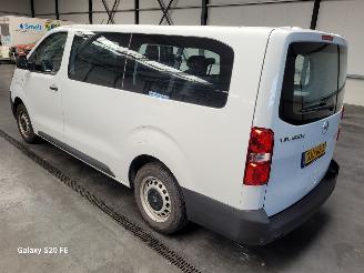 Opel Vivaro Combi L3 100-KW Automaat Elektrisch 9-Persoons picture 2
