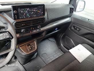 Opel Vivaro Combi L3 100-KW Automaat Elektrisch 9-Persoons picture 23