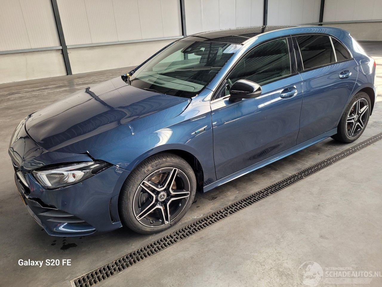 Mercedes A-klasse 250e 118-KW Automaat AMG 5drs Panoramadak