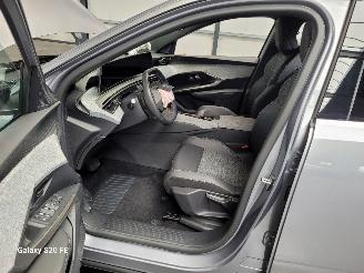 Peugeot 3008 Hybrid 1.2 100-KW Automaat Allure picture 16