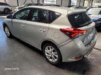 Toyota Auris 1.2T 85-KW 6-Bak Aspiration 5drs picture 3