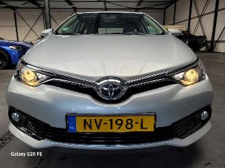 Toyota Auris 1.2T 85-KW 6-Bak Aspiration 5drs picture 12