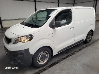 uszkodzony samochody ciężarowe Peugeot Expert BLUE 1.6 HDi 70-KW 5-Bak Bestel 226c Airco 2017/2