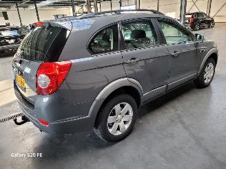 Chevrolet Captiva 2.4i 123-KW 6-Bak LT 2-WD picture 4