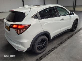 Honda Hr-v 1.5 i-VTEC 96-KW Automaat Executive Panoramadak picture 2