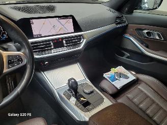 BMW 3-serie 330e Limo 215-KW Automaat M-SPORT picture 19