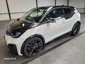 Schadeauto BMW i3 S 135-KW 120ah 42kwh Automaat 2020/1