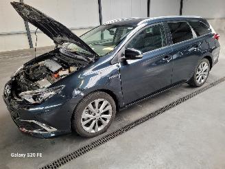 Schadeauto Toyota Auris Touring Sports Hybrid 1.8 73-KW Automaat 2018/1
