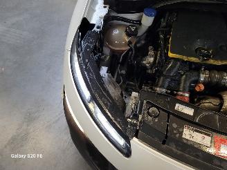 Citroën C4 cactus BLUE 1.6 HDi 73-KW Panoramadak picture 12