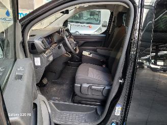 Opel Vivaro Lang 2.0 Diesel 130-KW Automaat Dubbel-Cabine picture 18