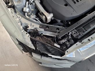 Volvo V-60 2.0 B4 145-KW Automaat Essential-Edition picture 12