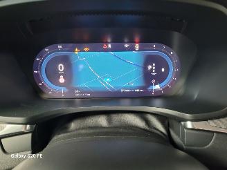 Volvo V-60 2.0 B4 145-KW Automaat Essential-Edition picture 20