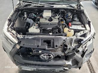 Toyota Hilux 2.8 D-4D 150-KW Automaat 4-WD Invincible Dubbel-Cabine picture 9