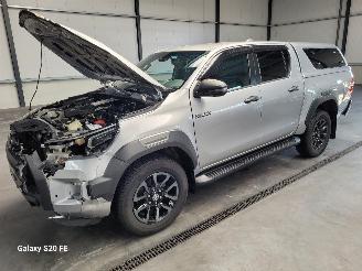 škoda osobní automobily Toyota Hilux 2.8 D-4D 150-KW Automaat 4-WD Invincible Dubbel-Cabine 2023/9