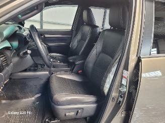 Toyota Hilux 2.8 D-4D 150-KW Automaat 4-WD Invincible Dubbel-Cabine picture 19