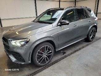 skadebil auto Mercedes GLE 300d 180-KW Automaat 4-MATIC AMG Panoramadak 2021/2