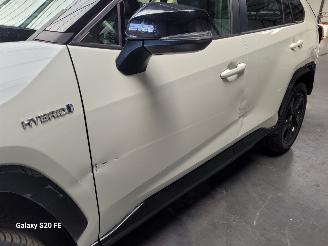Toyota Rav-4 Hybrid 2.5 131-KW Automaat AWD picture 16