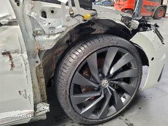 Volkswagen Arteon 2.0 TDi 176-KW DSG 4-MOTION R-LINE picture 5