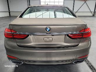 BMW 7-serie 730d 195-KW Automaat High-Executive picture 13