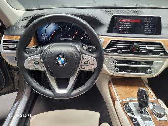 BMW 7-serie 730d 195-KW Automaat High-Executive picture 20