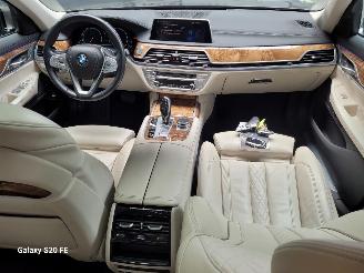 BMW 7-serie 730d 195-KW Automaat High-Executive picture 19