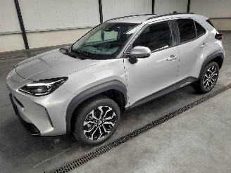 uszkodzony samochody osobowe Toyota Yaris Cross Hybrid 1.5 68-KW Automaat Dynamic 2026/3