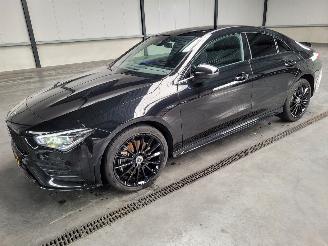 Vaurioauto  passenger cars Mercedes Cla-klasse 250e Coupe 118-KW Automaat AMG Pano 2021/8