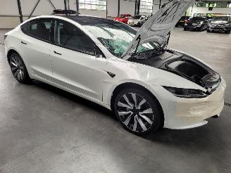 Tesla Model 3 Dual Motor 366-KW Automaat AWD picture 3