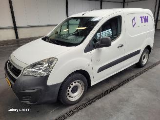 Schade bestelwagen Peugeot Partner 120 BLUE 1.6 HDi 55-KW 5-Bak Bestel 2018/3