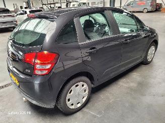 Citroën C3 1.6 e-HDi 68-KW Dynamique 5drs picture 3