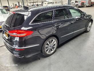 Ford Mondeo Wagon Hybrid 2.0 HEV 103-KW Automaat Vignale picture 4