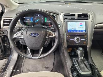 Ford Mondeo Wagon Hybrid 2.0 HEV 103-KW Automaat Vignale picture 19