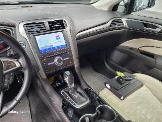 Ford Mondeo Wagon Hybrid 2.0 HEV 103-KW Automaat Vignale picture 21