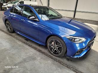 uszkodzony samochody osobowe Mercedes C-klasse 300e Limo 150-KW Automaat AMG Panoramadak 2022/11
