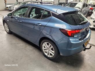 Opel Astra 1.0 Business 77-KW 5-Bak 5drs picture 4