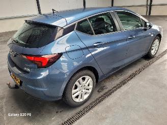 Opel Astra 1.0 Business 77-KW 5-Bak 5drs picture 2