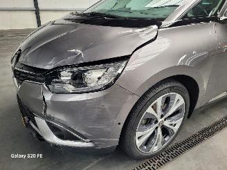 Renault Grand-scenic 1.3 TCE 103-KW Automaat Intens picture 3